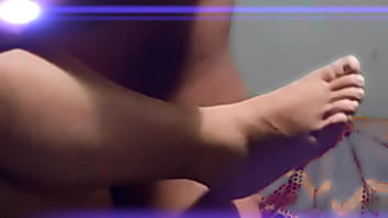 Ella esta caliente y quiere coger