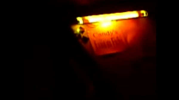 Video casero con una prostituta boliviana a oscuras